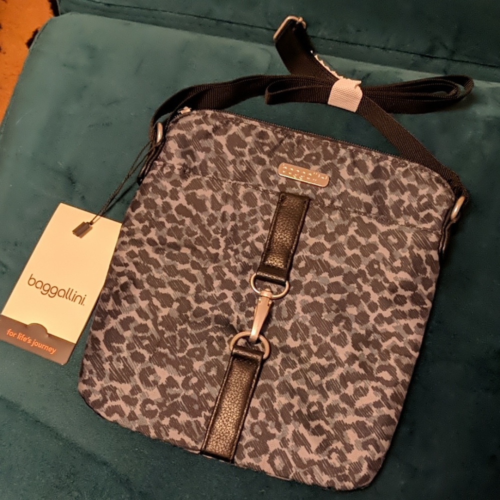 NWT Baggallini Crossbody Bag